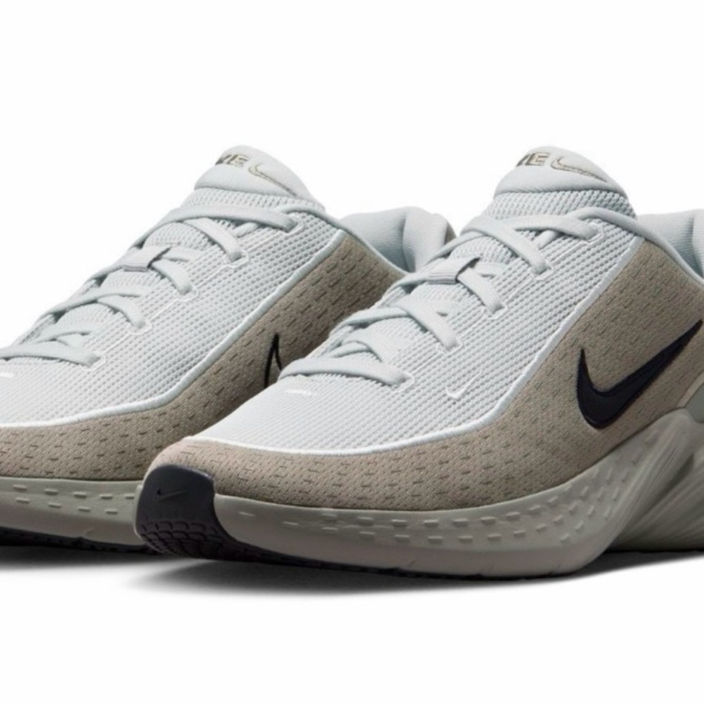 Nike Men’s Uplift SC Running Shoes 8.5 US